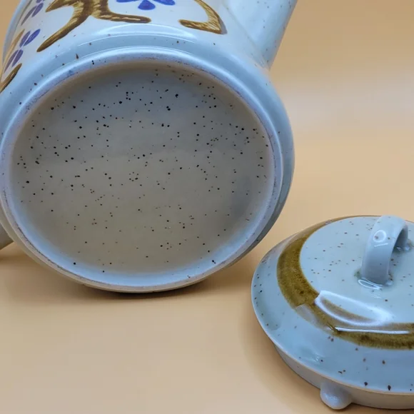 Vintage Japanese Tea Pot - Picture 5 of 6